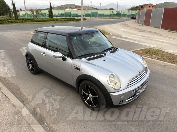 Mini - Cooper - 1.6 benzin