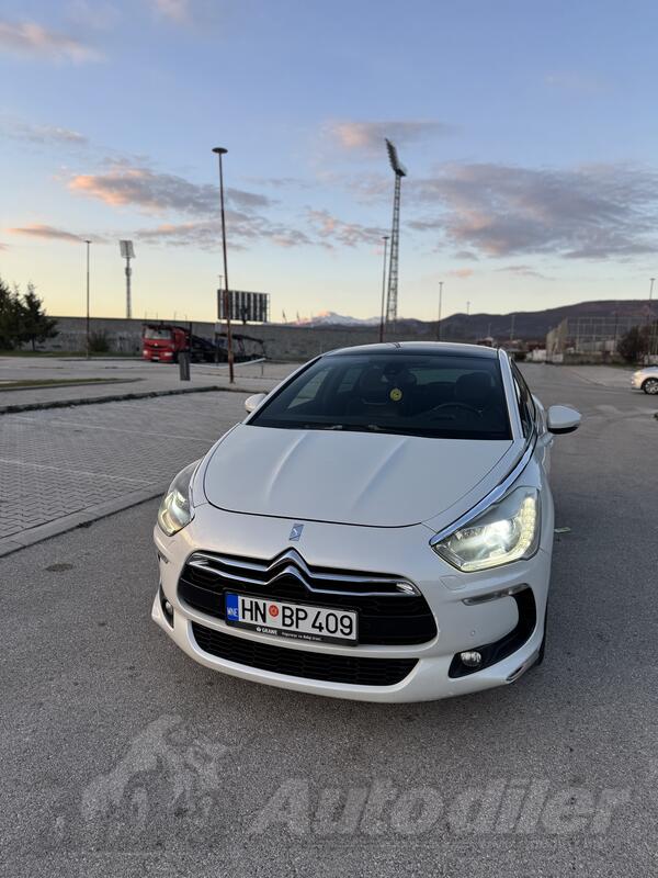 Citroen - DS5