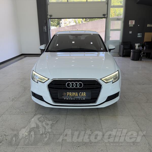 Audi - A3 - //SPORTBACK//S-TRONIC//VELIKI SERVIS