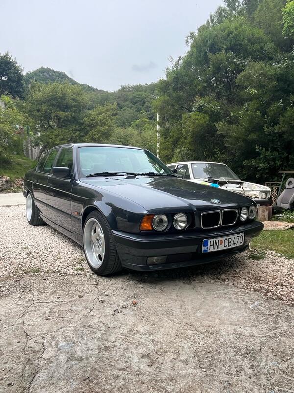 BMW - 520 - I