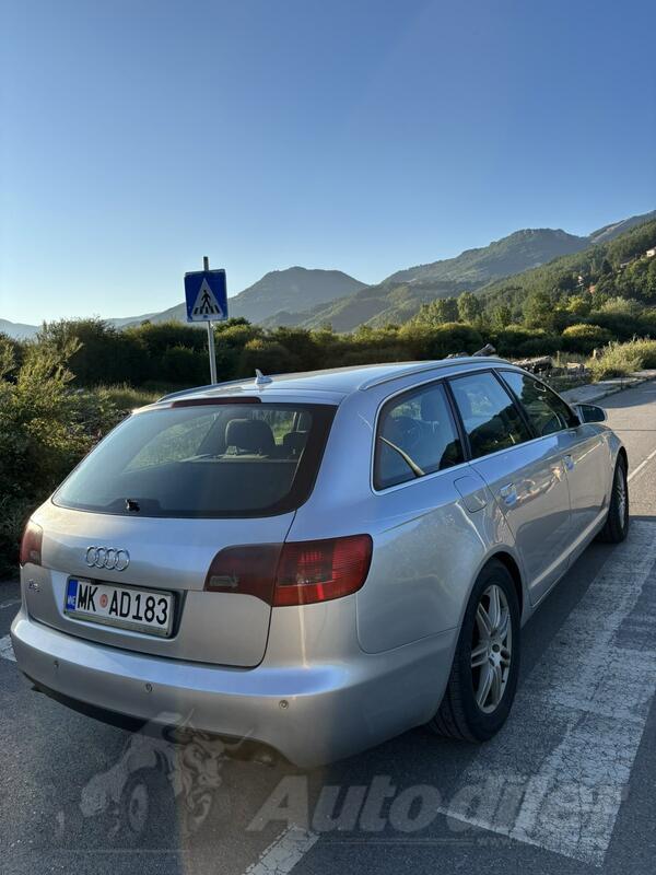 Audi - A6 - 2700