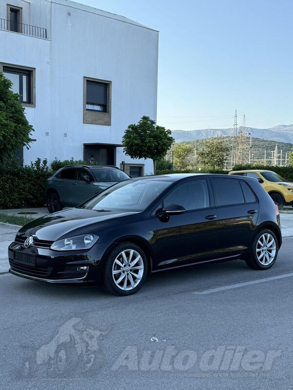 Volkswagen - Golf 7 - 1.6 tdi DSG