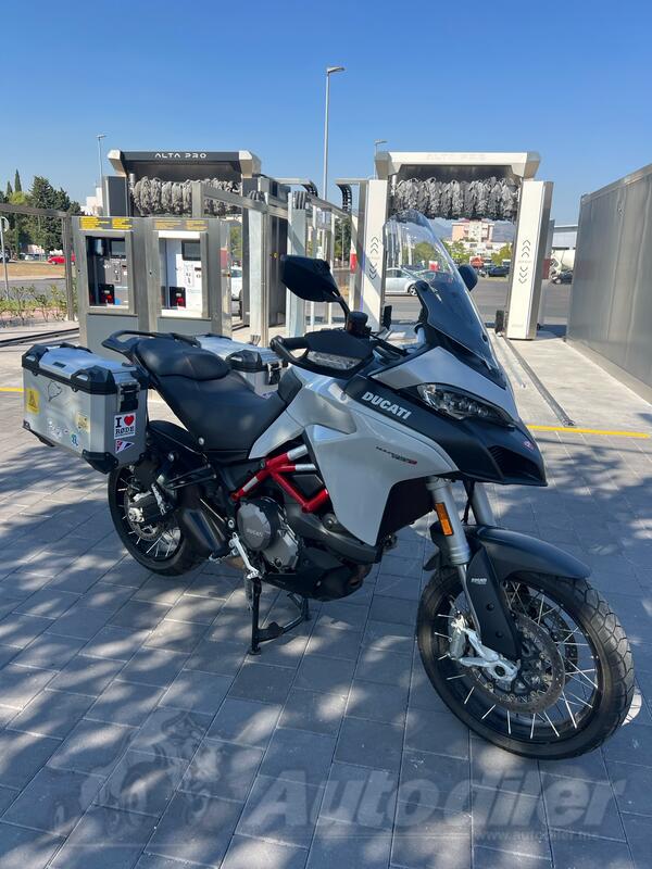 Ducati - Multistrada 950 s