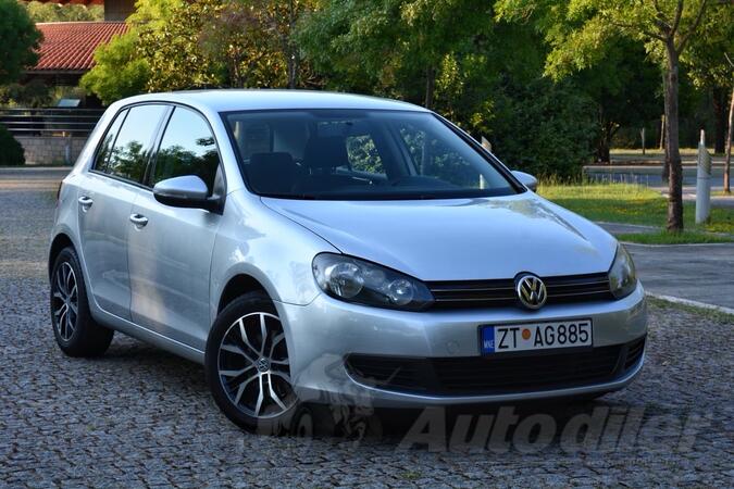 Volkswagen - Golf 6 - 1.6 TDI BLUEMOTION