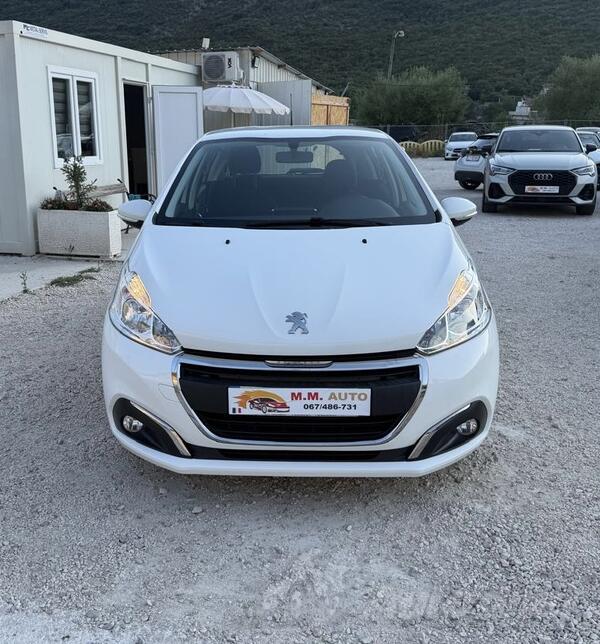 Peugeot - 208 - 1.5 HDI 07/2020g