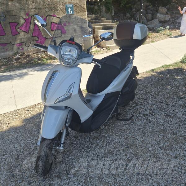 Piaggio - beverly