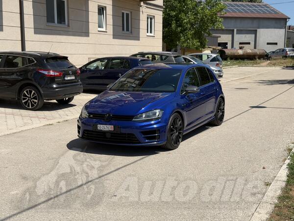 Volkswagen - Golf 7 - R