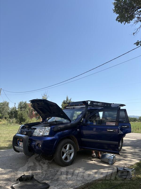 Nissan - X-Trail - 2.2