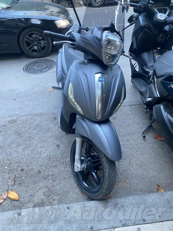 Piaggio - beverly