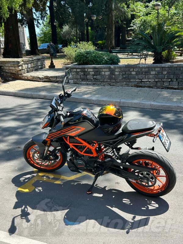 KTM - Duke 125