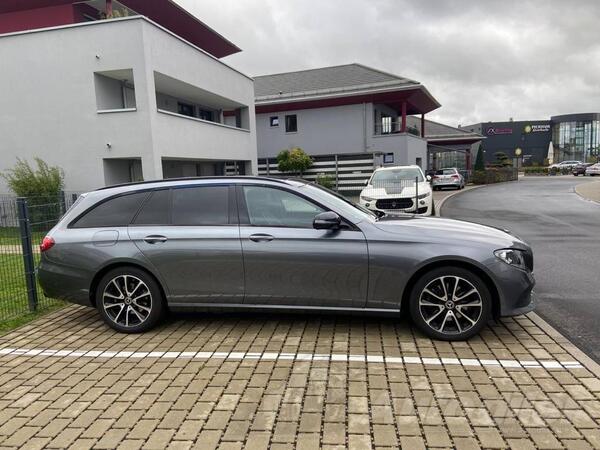 Mercedes Benz - 220 - 2.2TDI