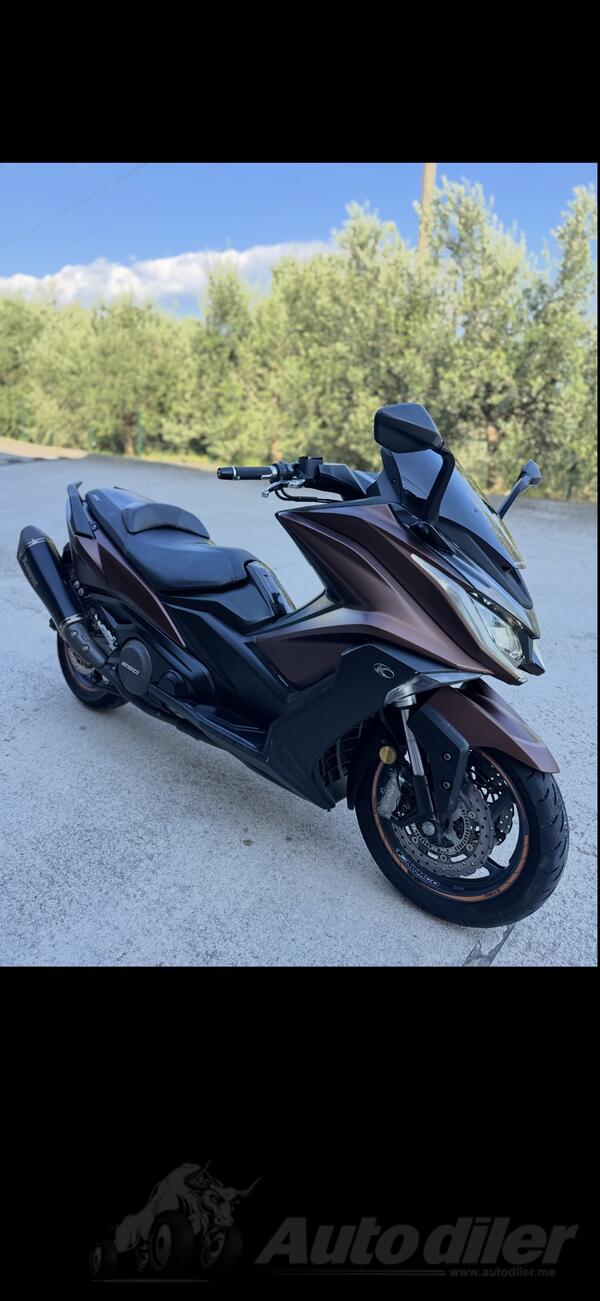 Kymco - AK 550