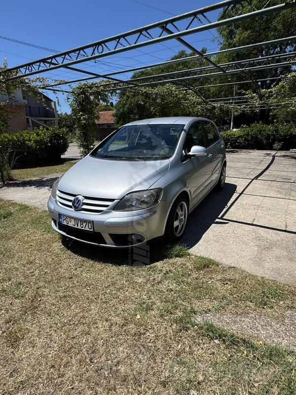 Volkswagen - Golf 5 - 2.0 tdi