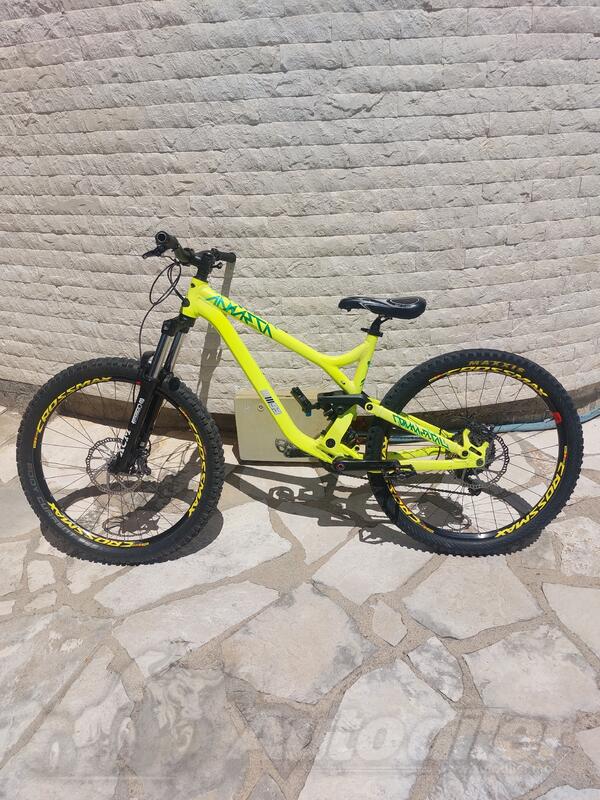 Commencal - supervelos v3 meta am1