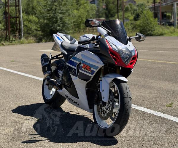 Suzuki - GSX-R