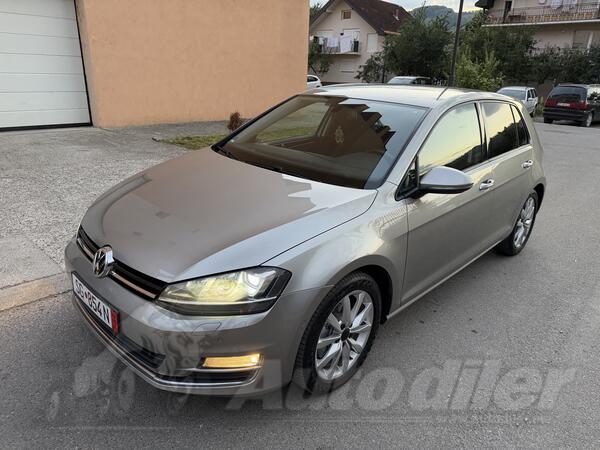 Volkswagen - Golf 7 - 2.0TDi