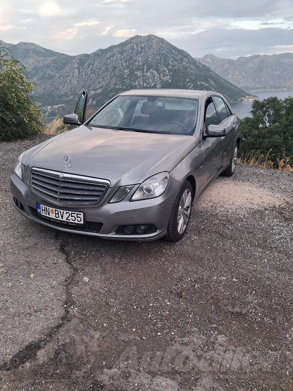 Mercedes Benz - E 220 - E Klasa