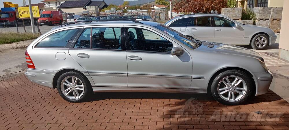 Mercedes Benz - 220 - CDI Avantgarde