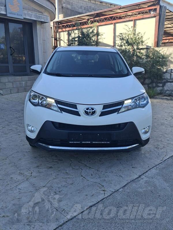 Toyota - RAV 4 - 2.0 d-4d
