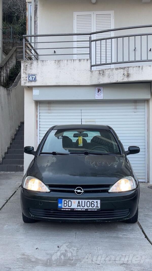 Opel - Corsa - 1.2 16v