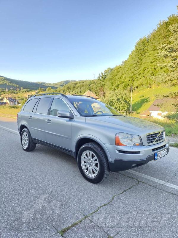 Volvo - XC 90 - 2.4