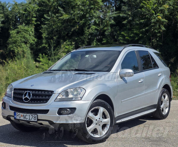 Mercedes Benz - ML 320 - ML 320