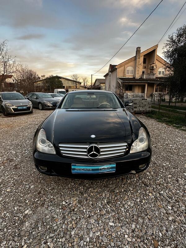 Mercedes Benz - CLS 320 - 3.2