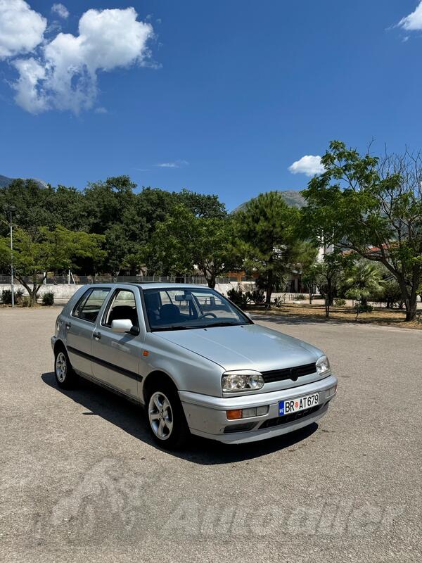 Volkswagen - Golf 3 - 1.9 TD