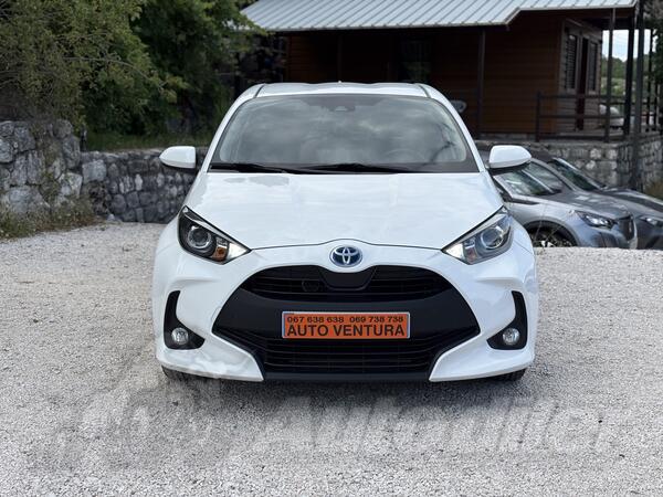 Toyota - Yaris - 1.5 HYBRID//BENZIN//06.2023god