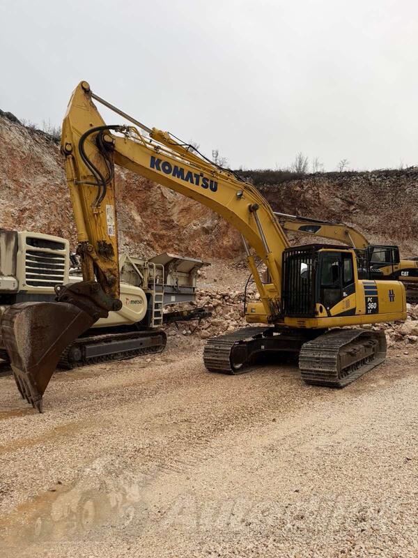 Komatsu - PC360