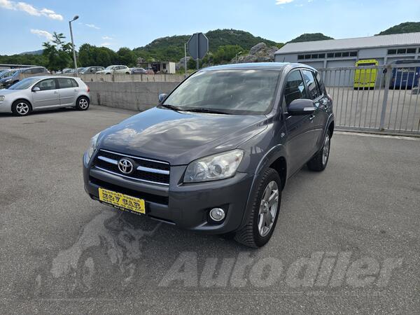 Toyota - RAV 4 - 2.2 CAT 110KW
