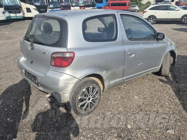 Toyota - Yaris - 1.0