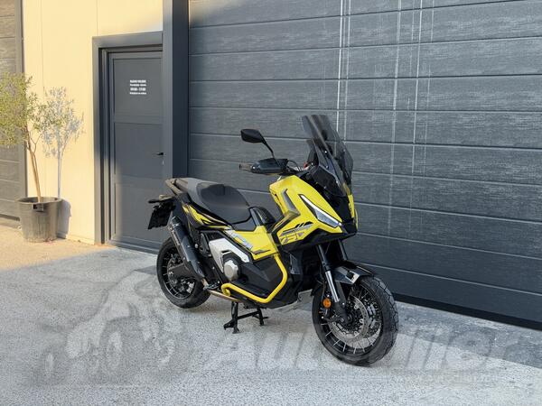 Honda - Xadv