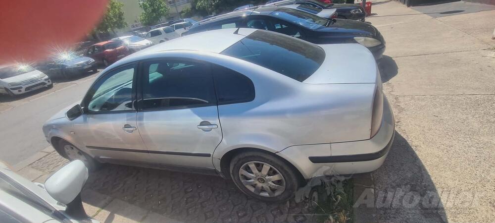 Volkswagen - Passat - 1.9 tdi