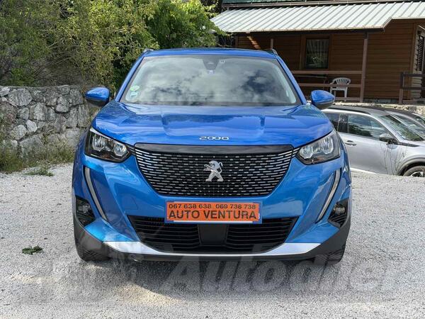 Peugeot - 2008 - 1.5 HDI//ALLURE