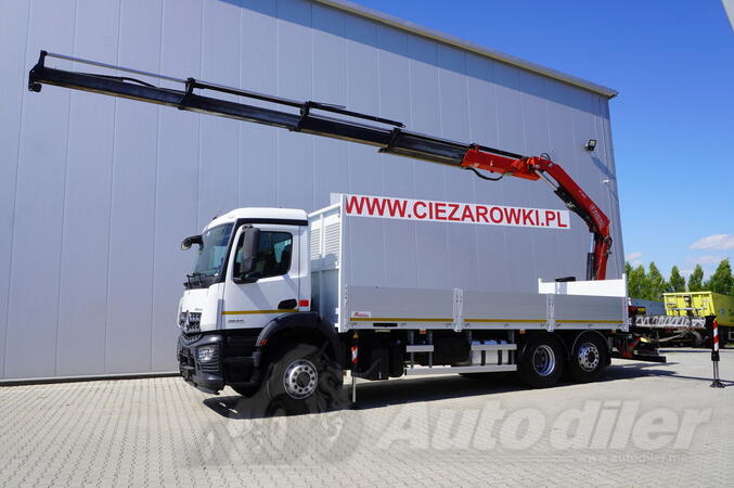 Mercedes Benz - Arocs 2536 6x2 / 200.000 km / Fassi F195 dizalica / Rotator / Kamion sa ravnom pl...
