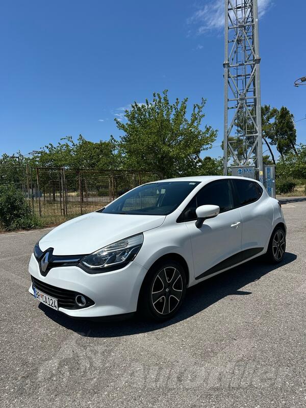 Renault - Clio - 1.5 dci