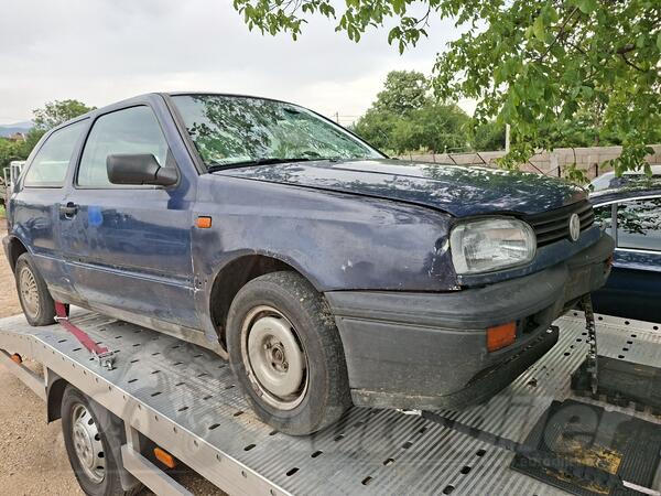 Volkswagen - Golf 3 - 1.4