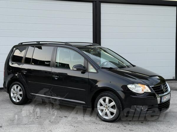 Volkswagen - Touran - 1,9