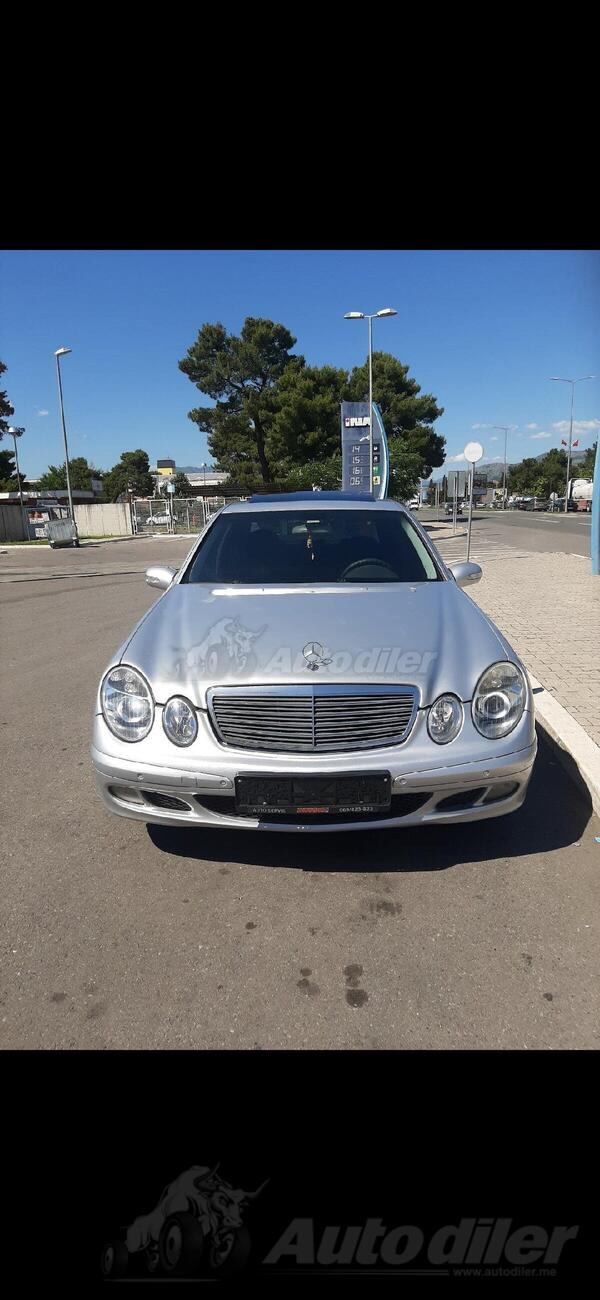 Mercedes Benz - E 220 - E220