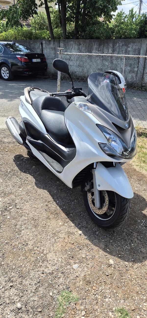 Yamaha - mayesty