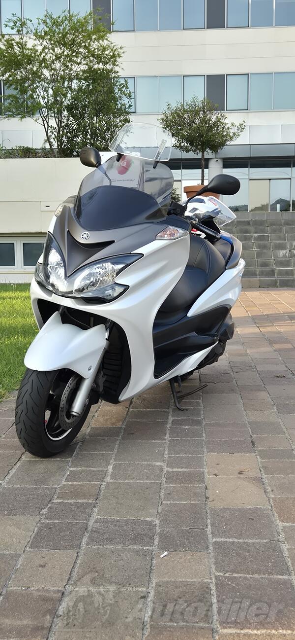 Yamaha - mayesty