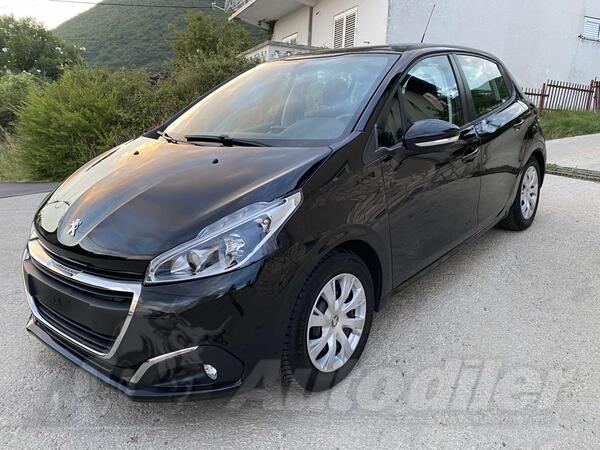 Peugeot - 208 - 1.4 dizel