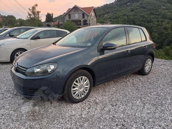 Volkswagen - Golf 6 - 2.0tdi 81kw