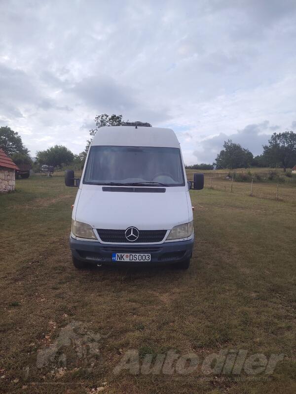 Mercedes Benz - 413