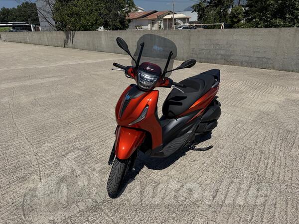 Piaggio - BEVERLY 300 SPORT ABS