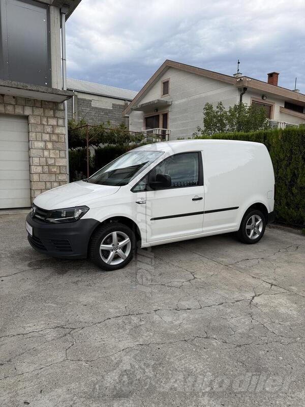 Volkswagen - Caddy - 2.0 TDI FURGON