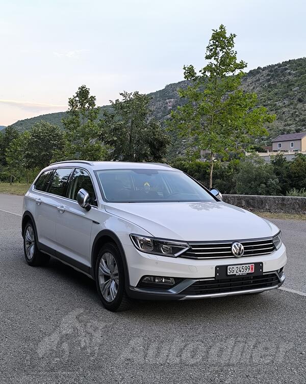 Volkswagen - Passat Alltrack - 2.0 TDI