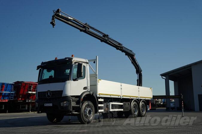 Mercedes Benz - AROCS 2636 / 6x4 / Ravna platforma 7,6 m + HDS HIAB 188 B-3 / Snažna oprema / IMP...
