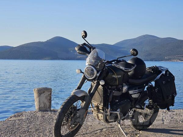 Triumph - scrambler 1200xc